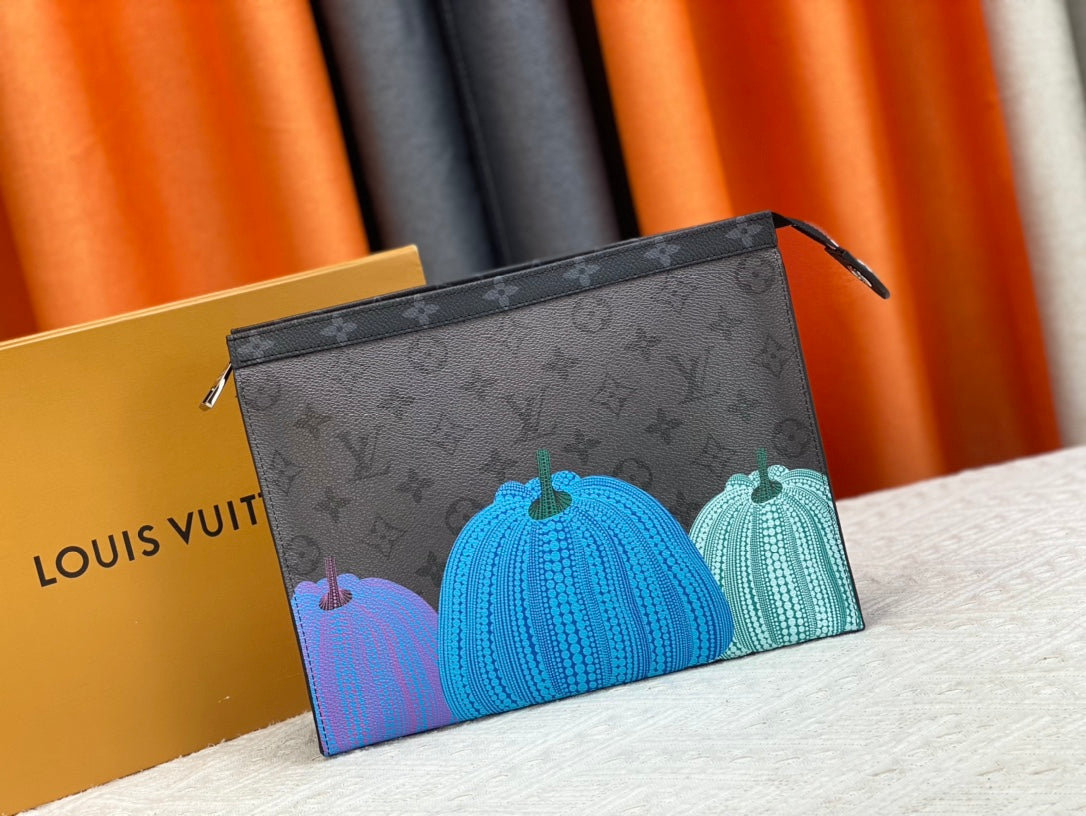 【ルイヴィトン】今季注目 YKポシェット 11色の魅力が一堂に登場