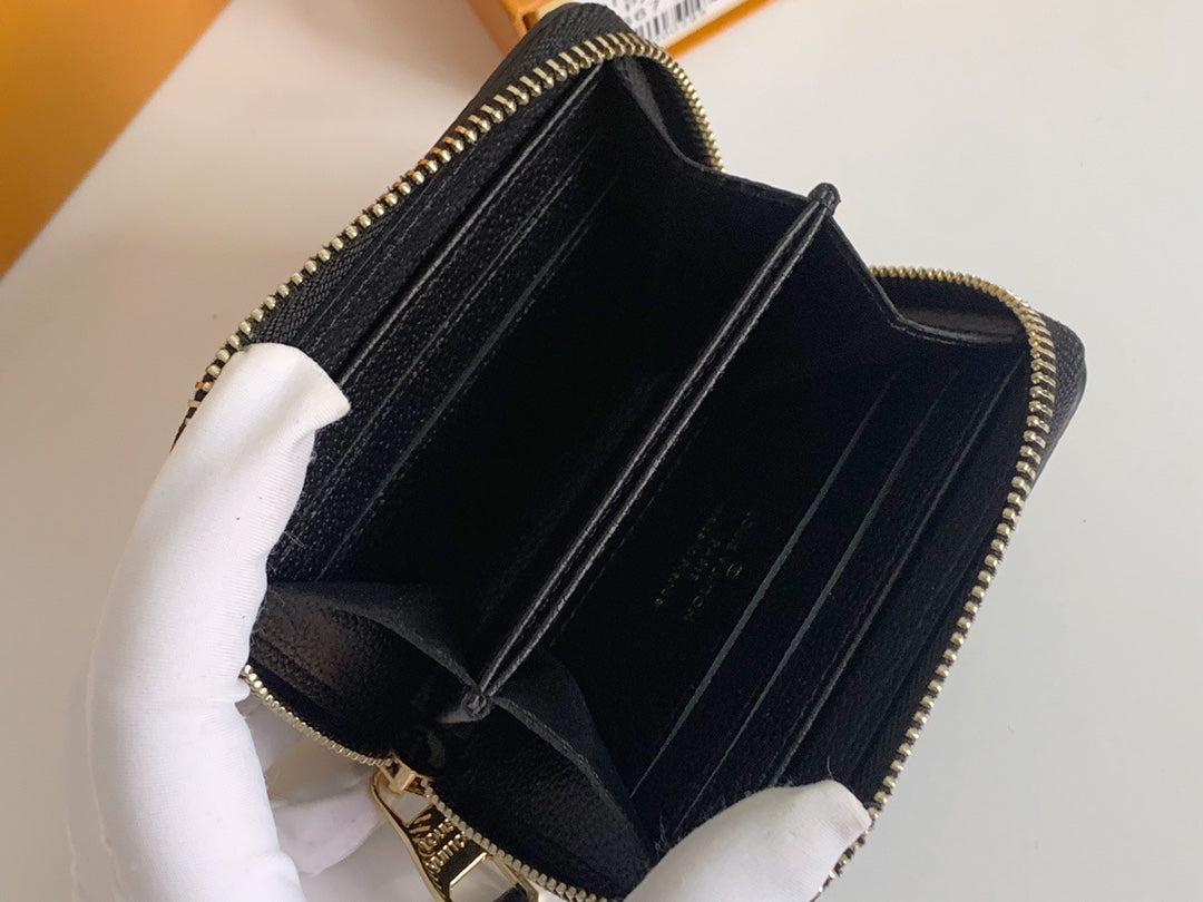 【ルイヴィトン】スリムで便利なコインパース 毎日の必需品 今だけ特別販売
